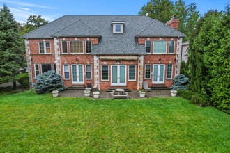 1 Euclid Rd in Fort Lee, NJ - Building Photo - Building Photo