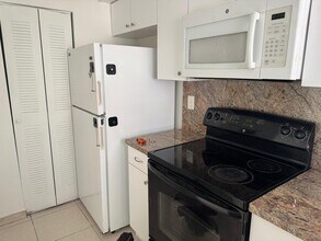 439 NW 84th St in Miami, FL - Building Photo - Building Photo