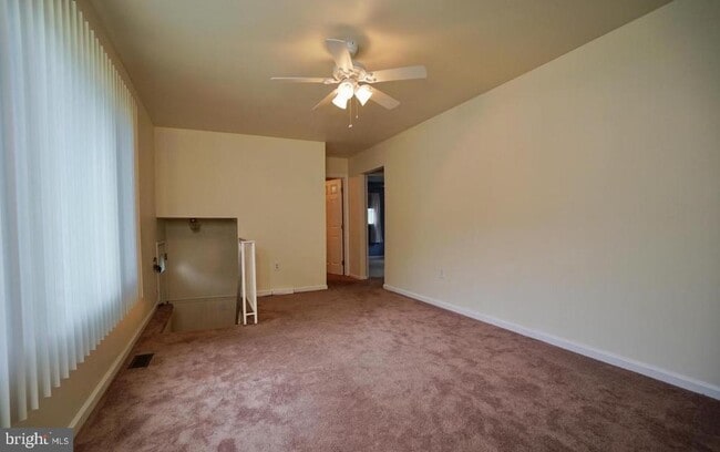 property at 12913 Kerrydale Rd