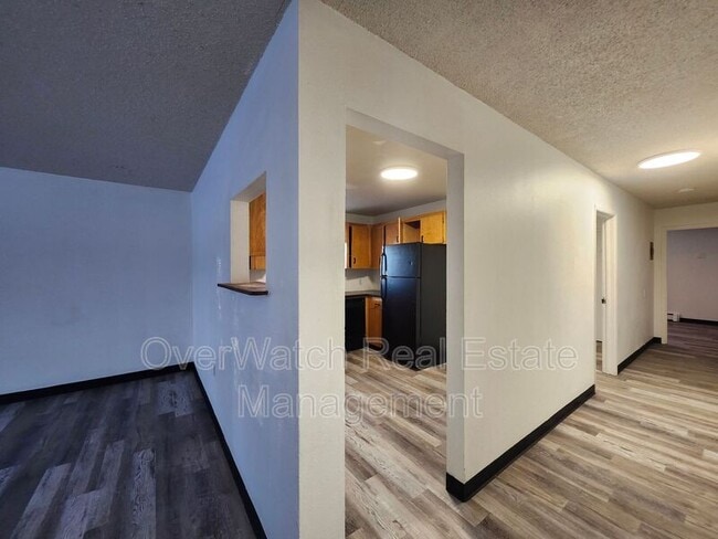 1509 W 45th Ave in Anchorage, AK - Building Photo - Building Photo