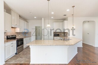 6213 Garden Rose Path in Austin, TX - Building Photo - Building Photo