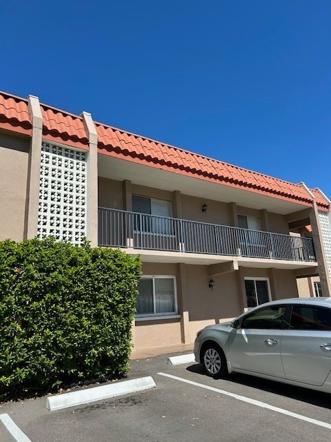 2430 Harn Blvd, Unit 14 in Clearwater, FL - Building Photo - Building Photo