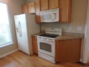 216 Haywood Ln in Clayton, NC - Building Photo - Building Photo