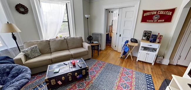 11 Babcock St, Unit 3 in Brookline, MA - Building Photo - Building Photo