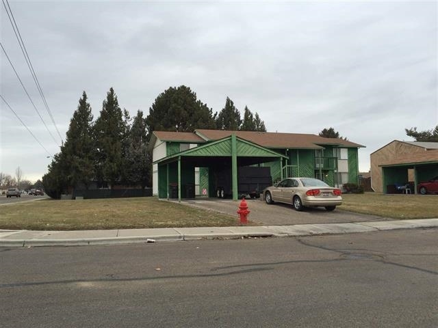 1562 W Sandalwood Dr in Meridian, ID - Building Photo - Building Photo