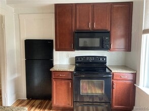 76 Tracy St in Buffalo, NY - Building Photo - Building Photo
