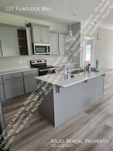137 Flintlock Wy in New Market, AL - Building Photo - Building Photo