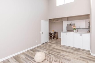 Copper Wood in Chino, CA - Foto de edificio - Building Photo