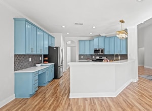 4224 Las Brisas Dr in Irving, TX - Foto de edificio - Building Photo