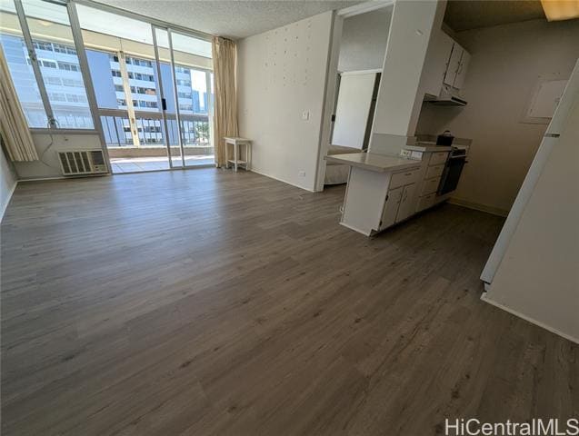 property at 775 Kinalau Pl