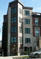 461 Park Dr, Unit #403 in Boston, MA - Building Photo