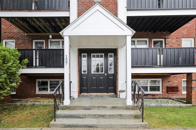 16 Francis Ave in Nyack, NY - Building Photo - Building Photo