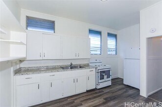 1719 Nuuanu Ave in Honolulu, HI - Building Photo - Building Photo