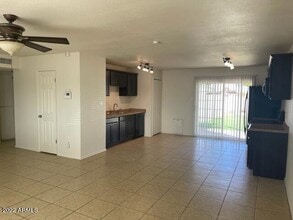 14017 N 48th Ave in Glendale, AZ - Building Photo - Building Photo