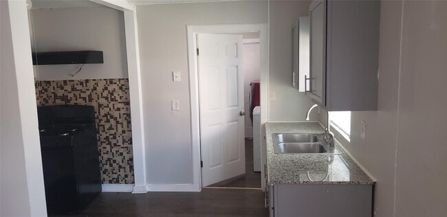 912 Jennetta St in Rosenberg, TX - Building Photo - Building Photo