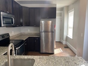 528 E King St in Lancaster, PA - Building Photo - Building Photo