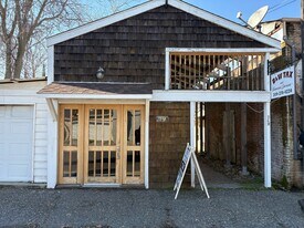 79 S Ione St in Ione, CA - Building Photo