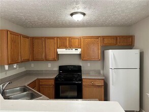 1271 Vintage Pointe Dr in Lawrenceville, GA - Building Photo - Building Photo