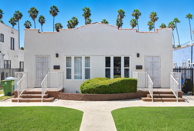 4617 7th Ave in Los Angeles, CA - Building Photo - Building Photo