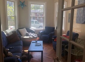 17 Putnam Ave in Cambridge, MA - Building Photo