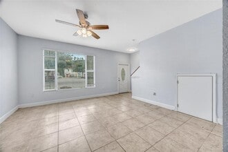 143 Alexander Woods Dr in Plant City, FL - Building Photo - Building Photo