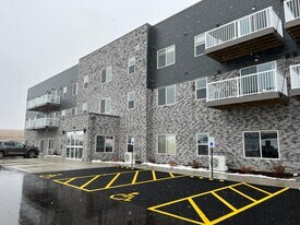 Alice Place Monroe in Monroe, WI - Building Photo