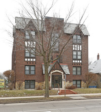 Grand Heritage Apartments in St. Paul, MN - Building Photo - Building Photo