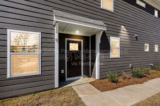 5052 Falstone Dr in Charlotte, NC - Building Photo - Building Photo