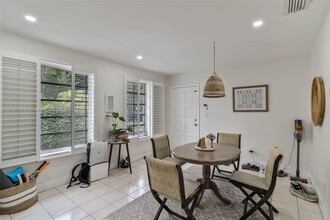 970 Benevento Ave in Coral Gables, FL - Building Photo - Building Photo