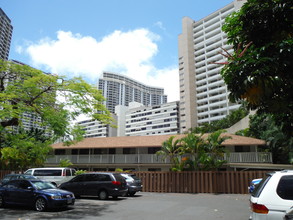 1829 Kaioo Dr in Honolulu, HI - Building Photo - Building Photo