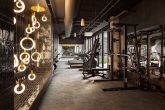 NOVEL RiNo by Crescent Communities in Denver, CO - Foto de edificio - Interior Photo