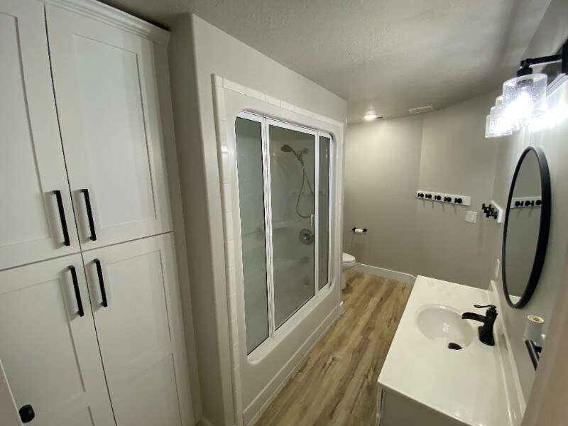 2265 S Linda Wy in Perry, UT - Building Photo