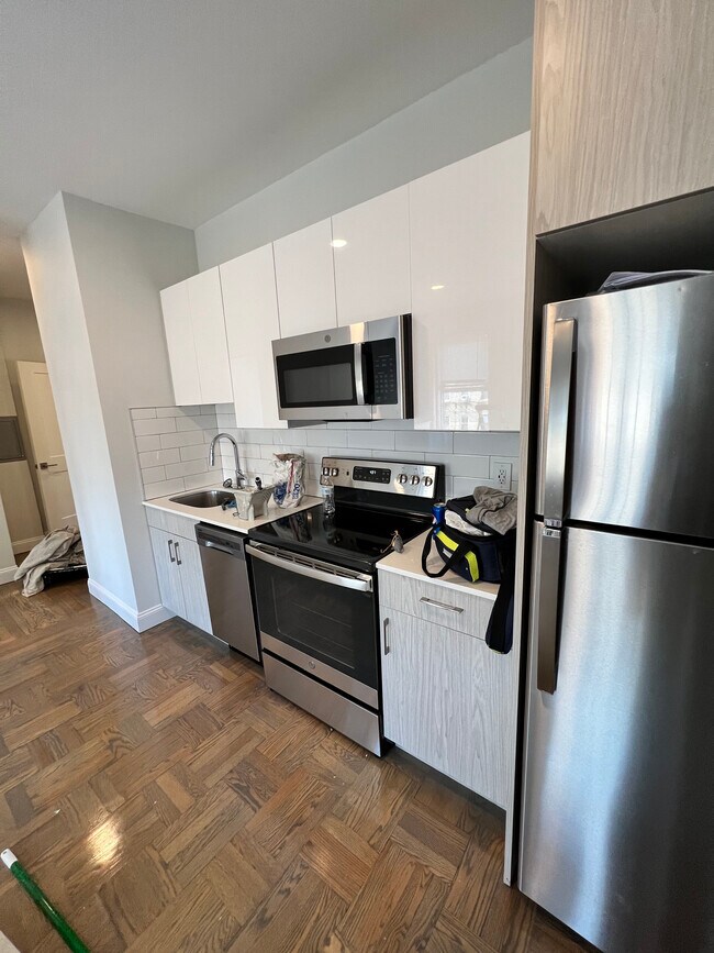 property at 31 Queensberry St