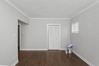 3758 N Troy St in Chicago, IL - Building Photo - Building Photo