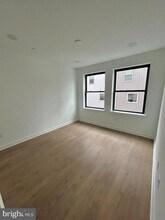 642 Moore St in Philadelphia, PA - Building Photo - Building Photo