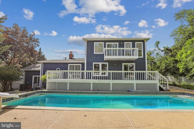 404 Fairlea Dr in Edgewater, MD - Building Photo - Building Photo