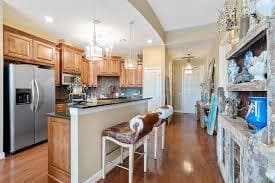 3 Waterway Square Pl in The Woodlands, TX - Building Photo - Building Photo