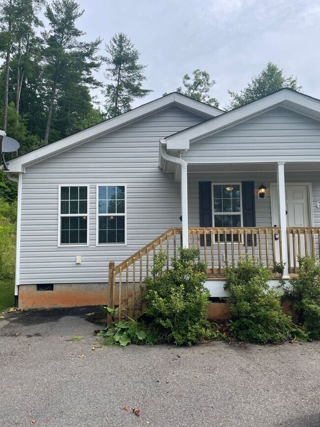 property at 70 Ridge Creek Dr