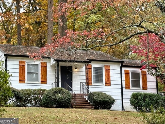 property at 2005 Clairmont Terrace NE