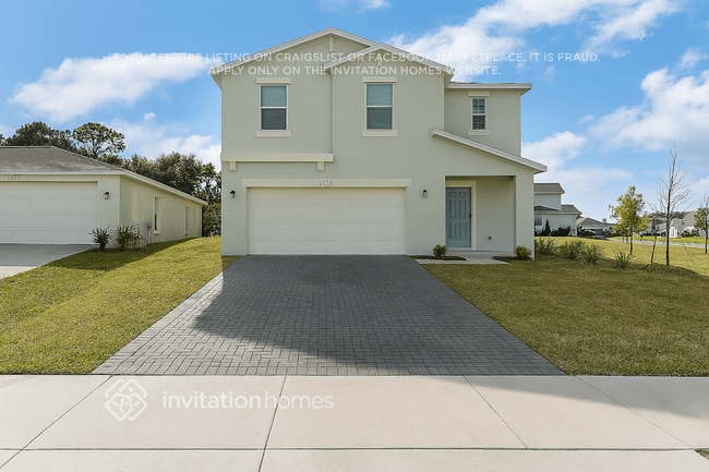 property at 1565 Diablo Cir SW