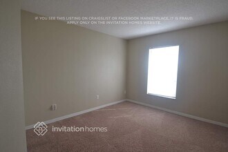 1124 Cedarwood Way in Clermont, FL - Foto de edificio - Building Photo