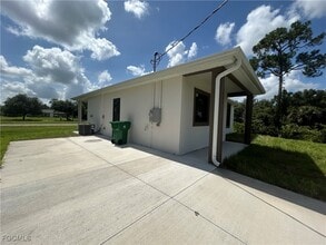 5005 Gramercy Rd in La Belle, FL - Building Photo - Building Photo