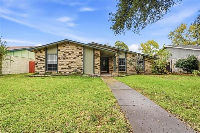 property at 2901 Branch Oaks Dr