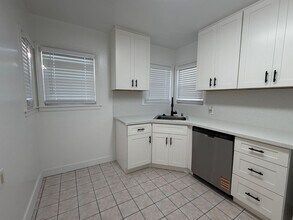 32 Sanford Ave in Campbell, CA - Building Photo - Building Photo