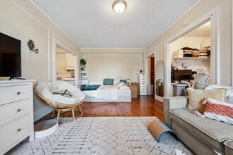 Traymore Apartments in New Haven, CT - Foto de edificio - Building Photo