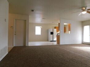 4502 Greyhound Dr in Killeen, TX - Building Photo - Building Photo