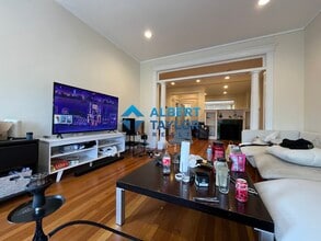 41 Orkney Rd, Unit 2 in Boston, MA - Building Photo - Building Photo