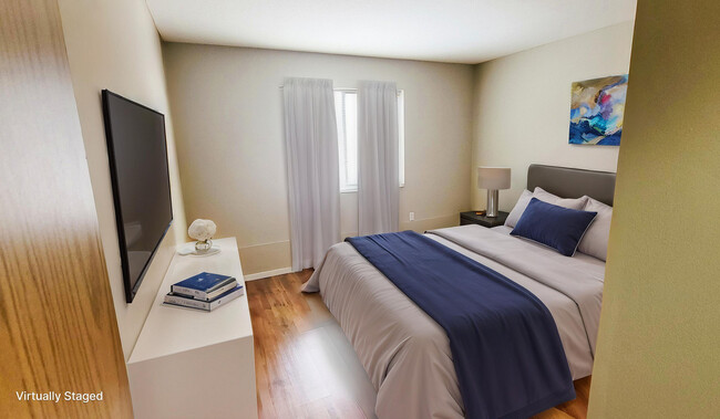 Sunshine Apartments in Abbotsford, BC - Building Photo - Building Photo