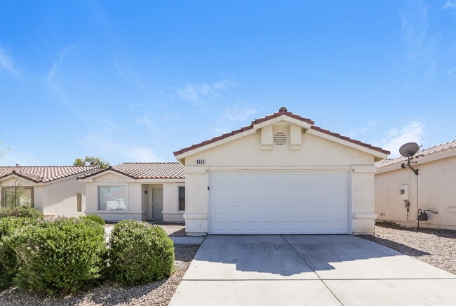 property at 5232 Shasta Daisy St