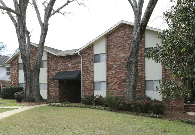 Overlook Garden in Columbus, GA - Foto de edificio - Building Photo